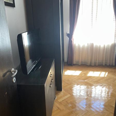 Rami House Central Double Rooms Brassó Kültér fotó