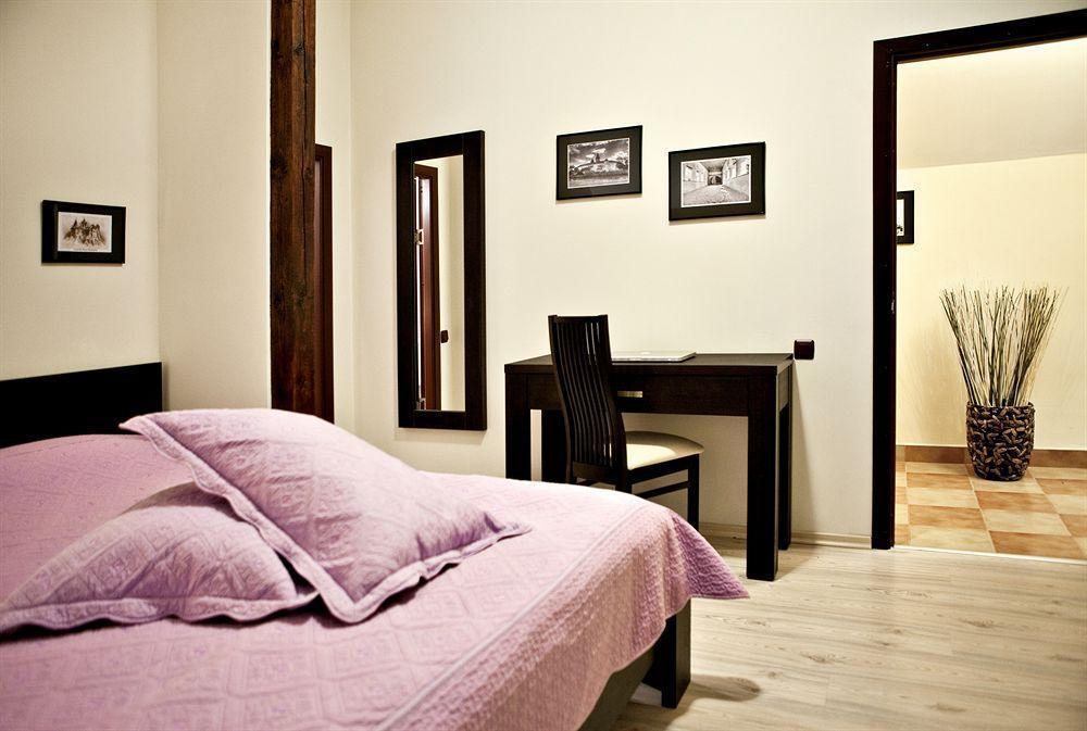 Rami House Central Double Rooms Brassó Kültér fotó